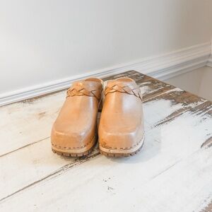 MIA Tan Leather Clogs